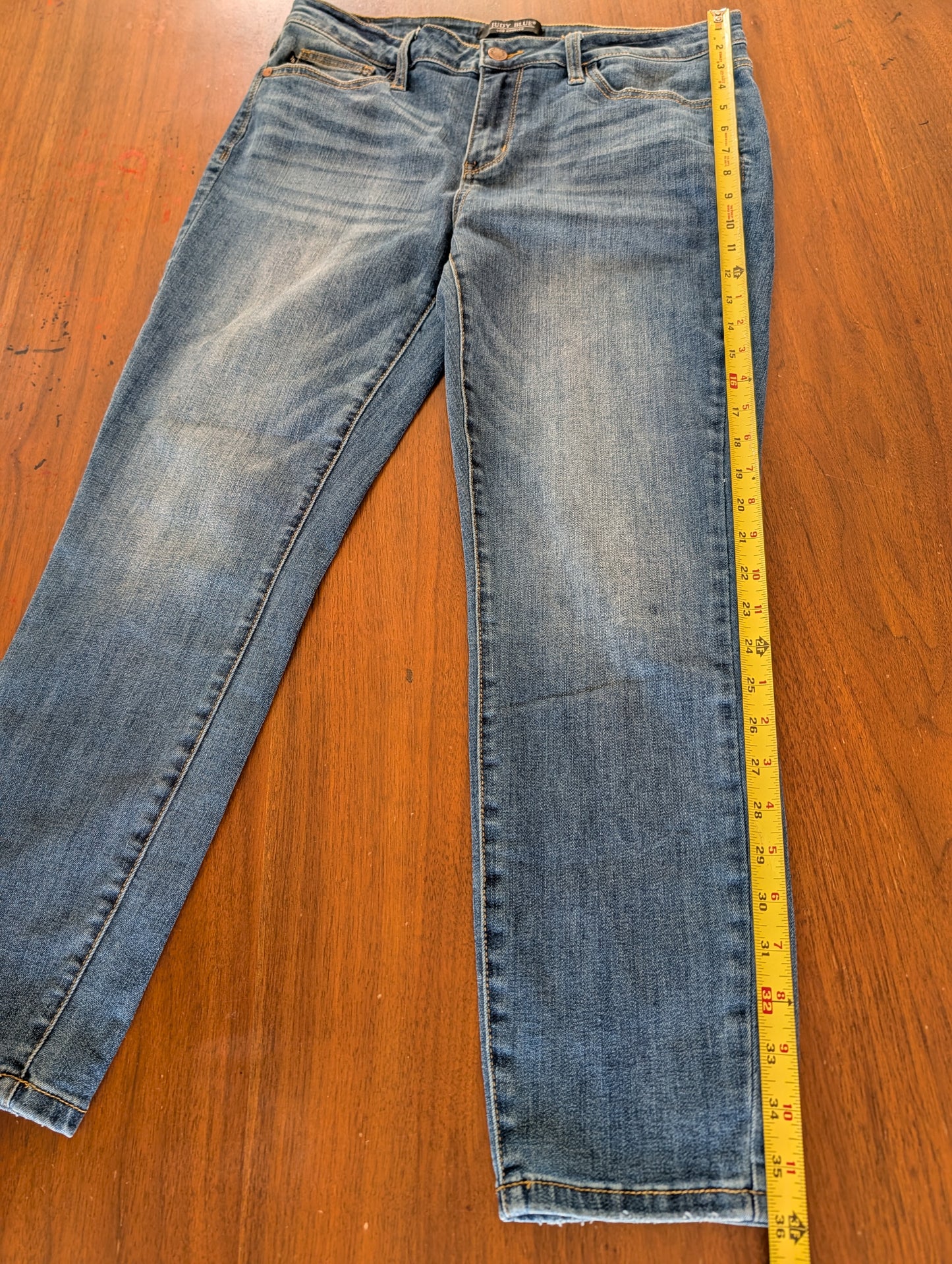 Judy Blue Relaxed Fit Straight Leg Jeans - 32