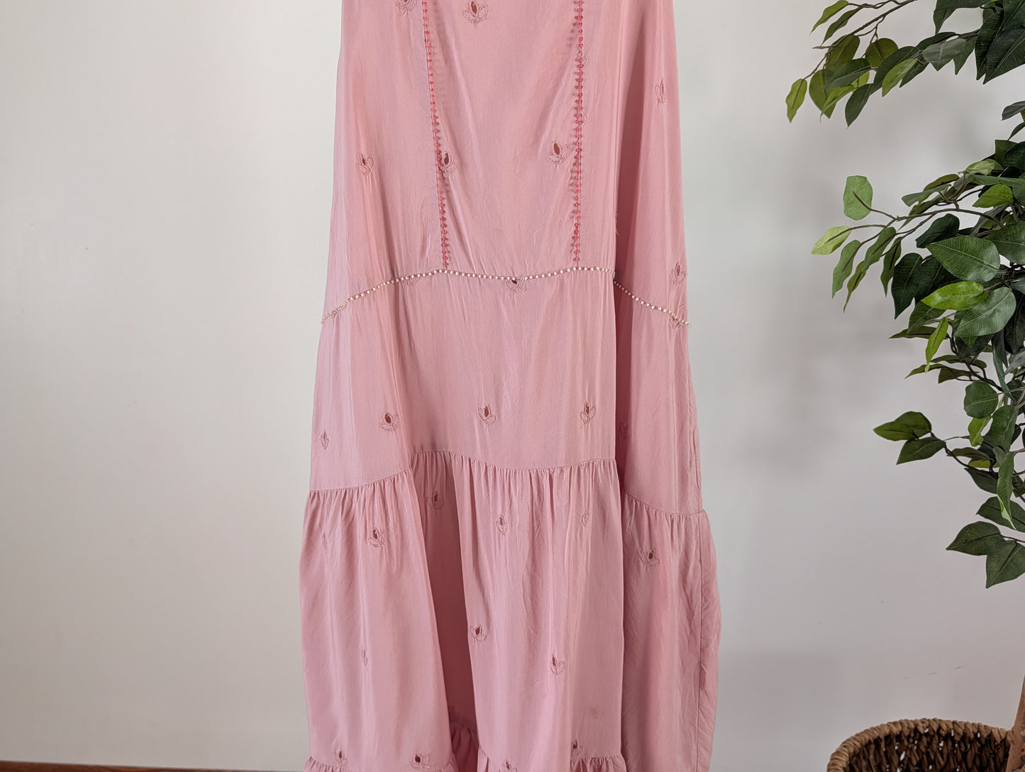 Beaded Eyelet Tiered Maxi Dress - M