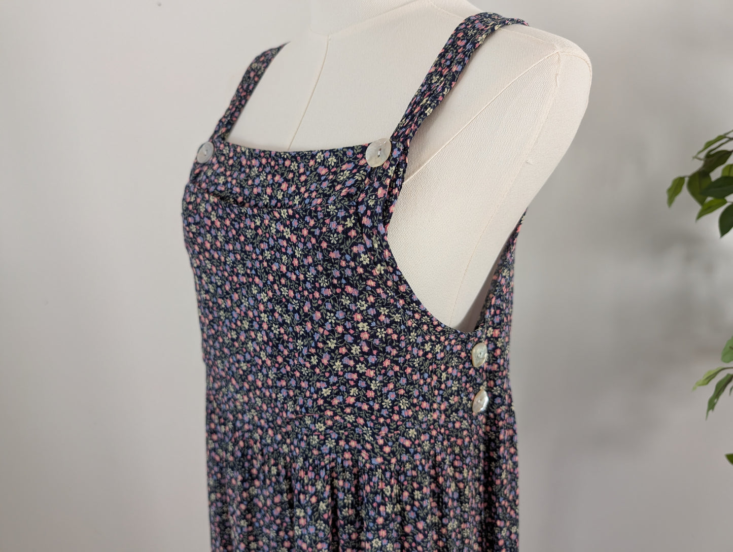 Vintage Floral Apron Dress - 6/S
