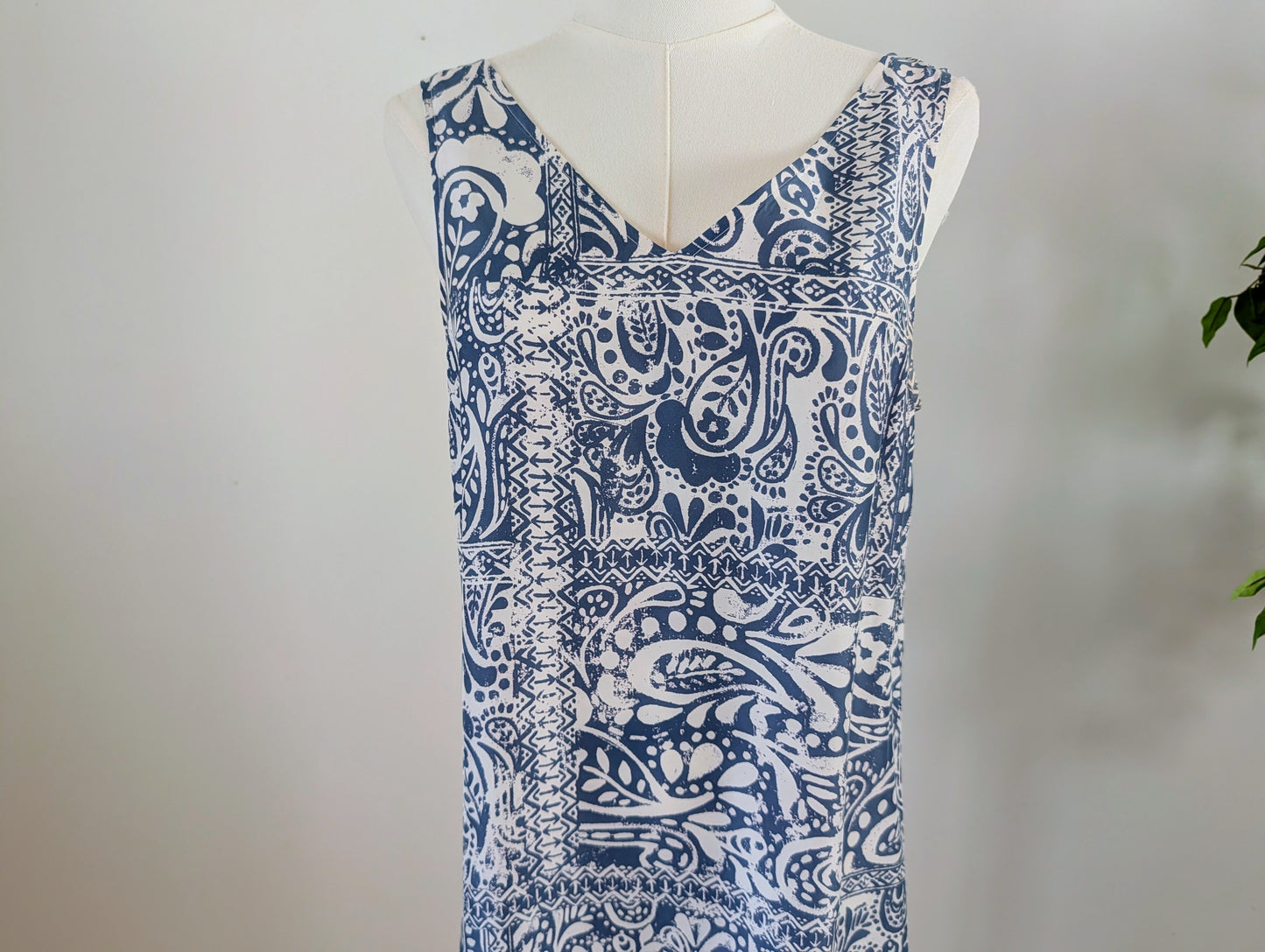 Garnet Hill Silk Ombre Maxi Dress - 6/S