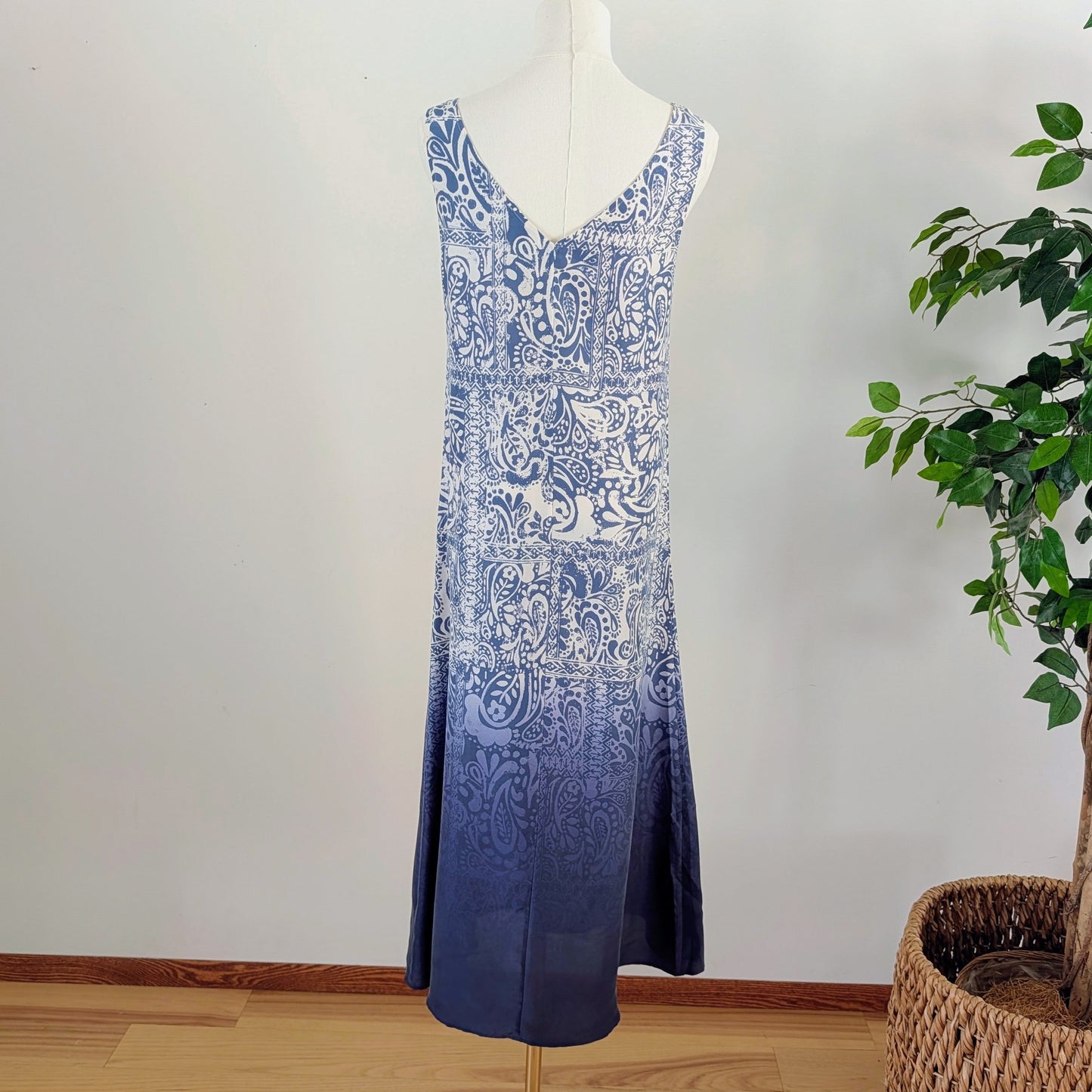 Garnet Hill Silk Ombre Maxi Dress - 6/S