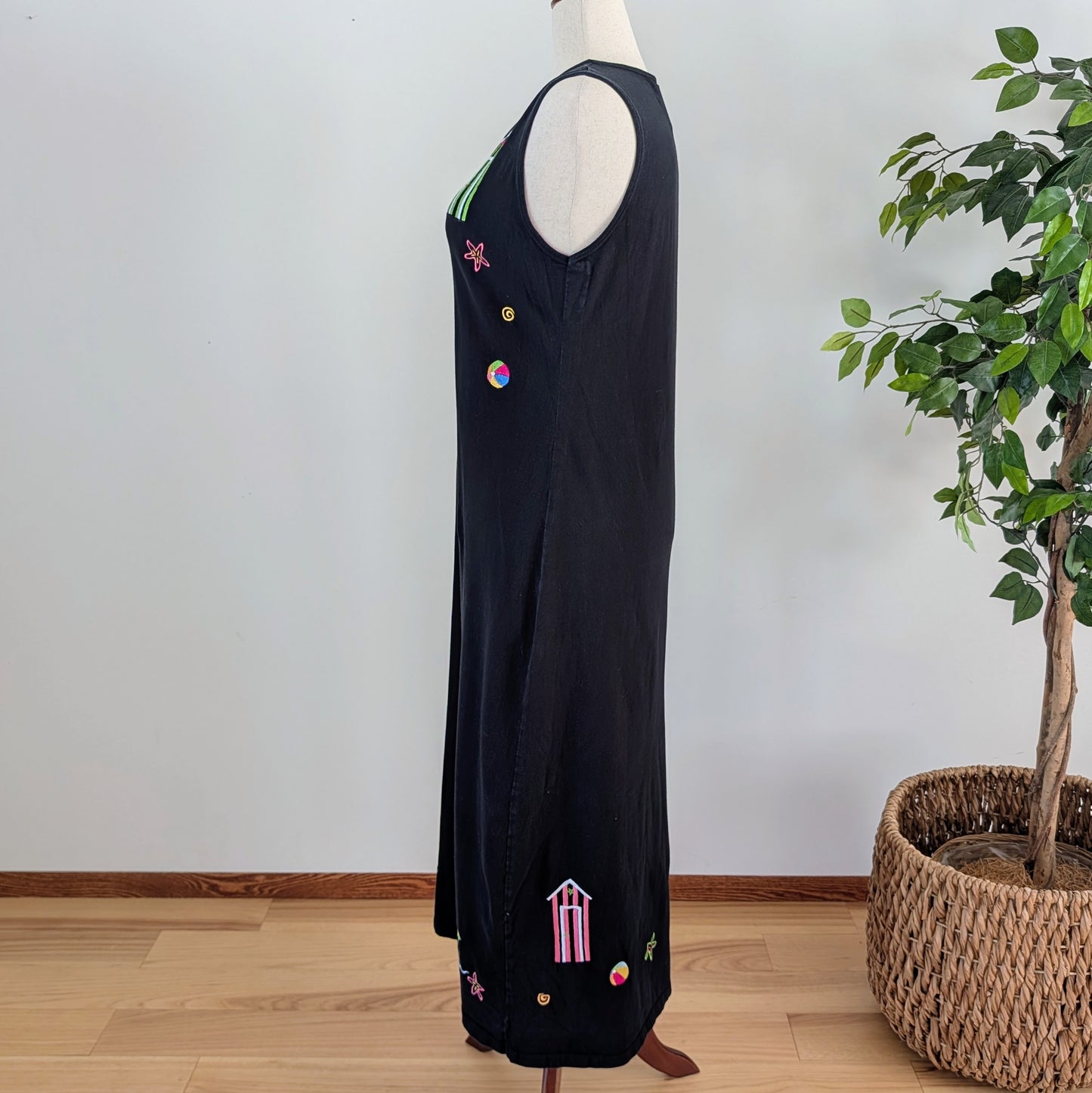 Embroidered Beach Maxi Dress - XL