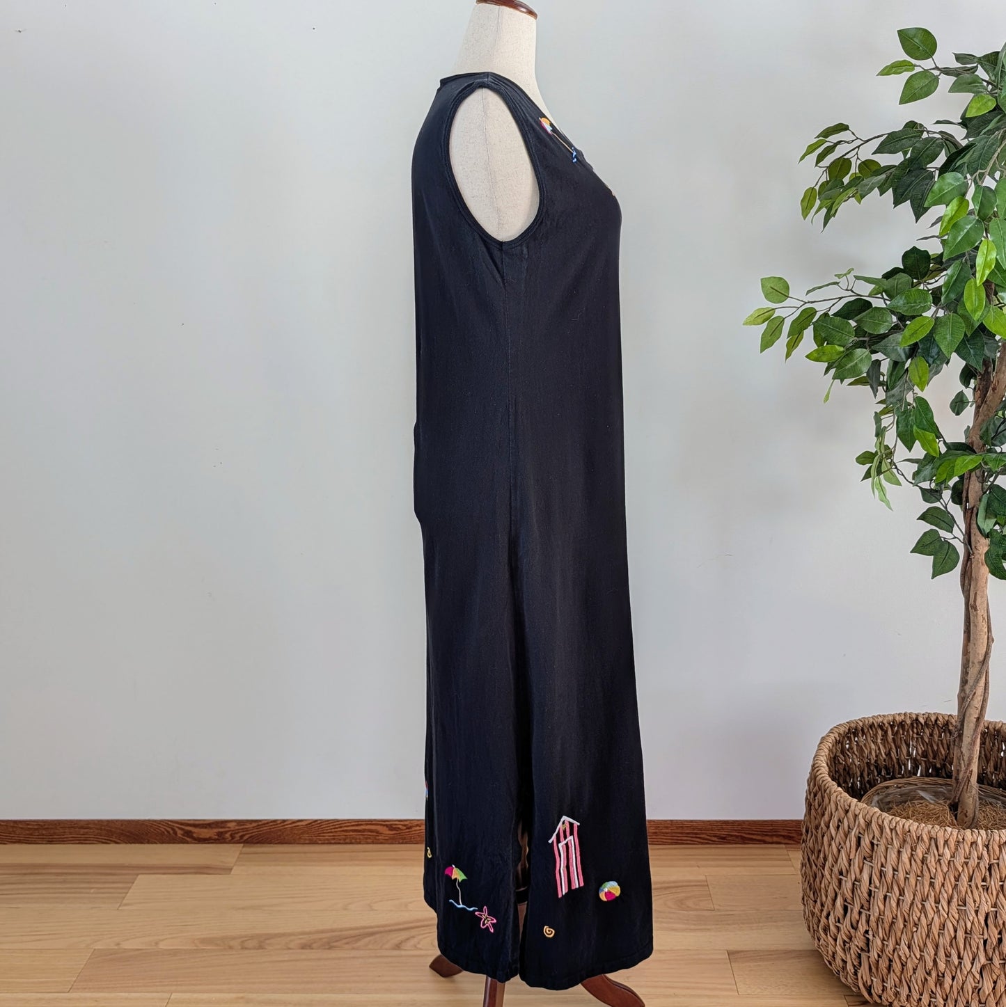 Embroidered Beach Maxi Dress - XL
