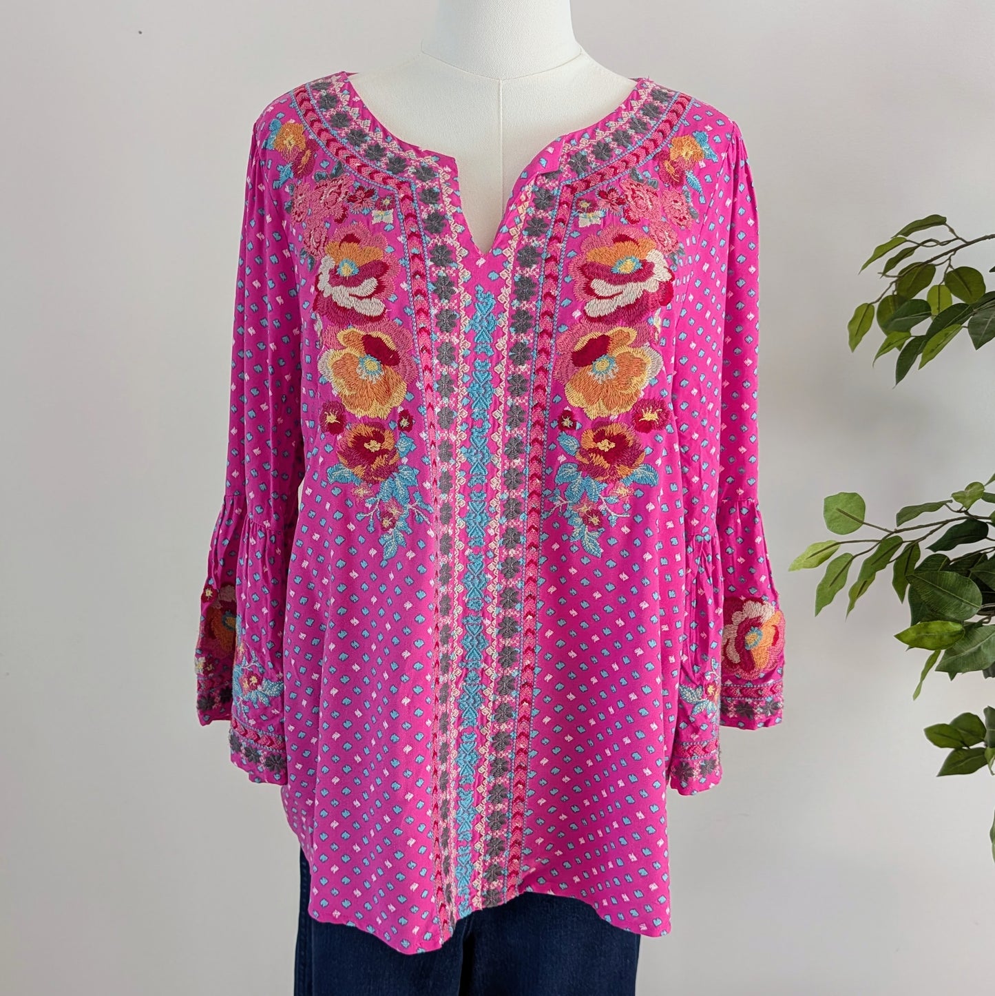 Floral Embroidered Boho Top Shirt- M