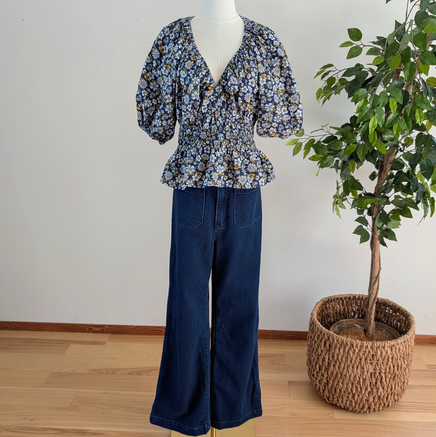 Cotton Floral Puff Sleeve Top Shirt - M