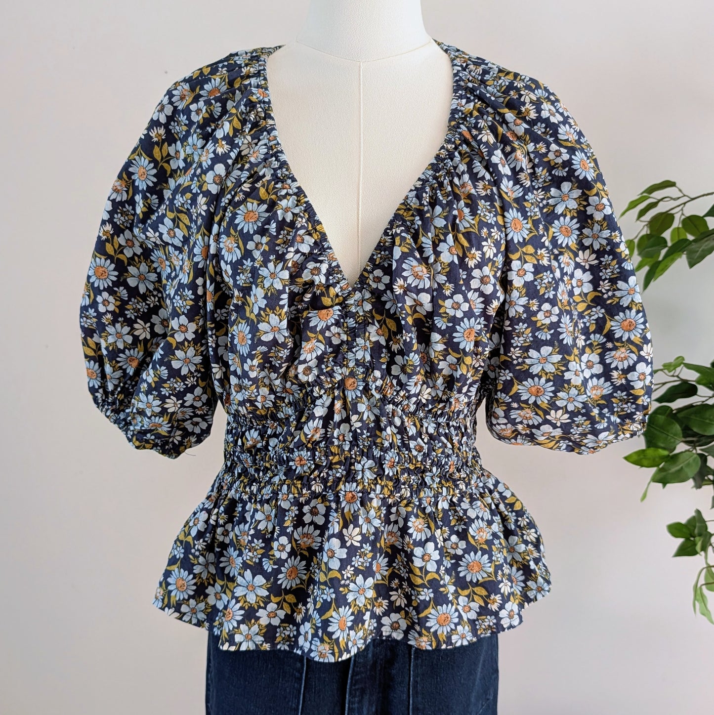 Cotton Floral Puff Sleeve Top Shirt - M