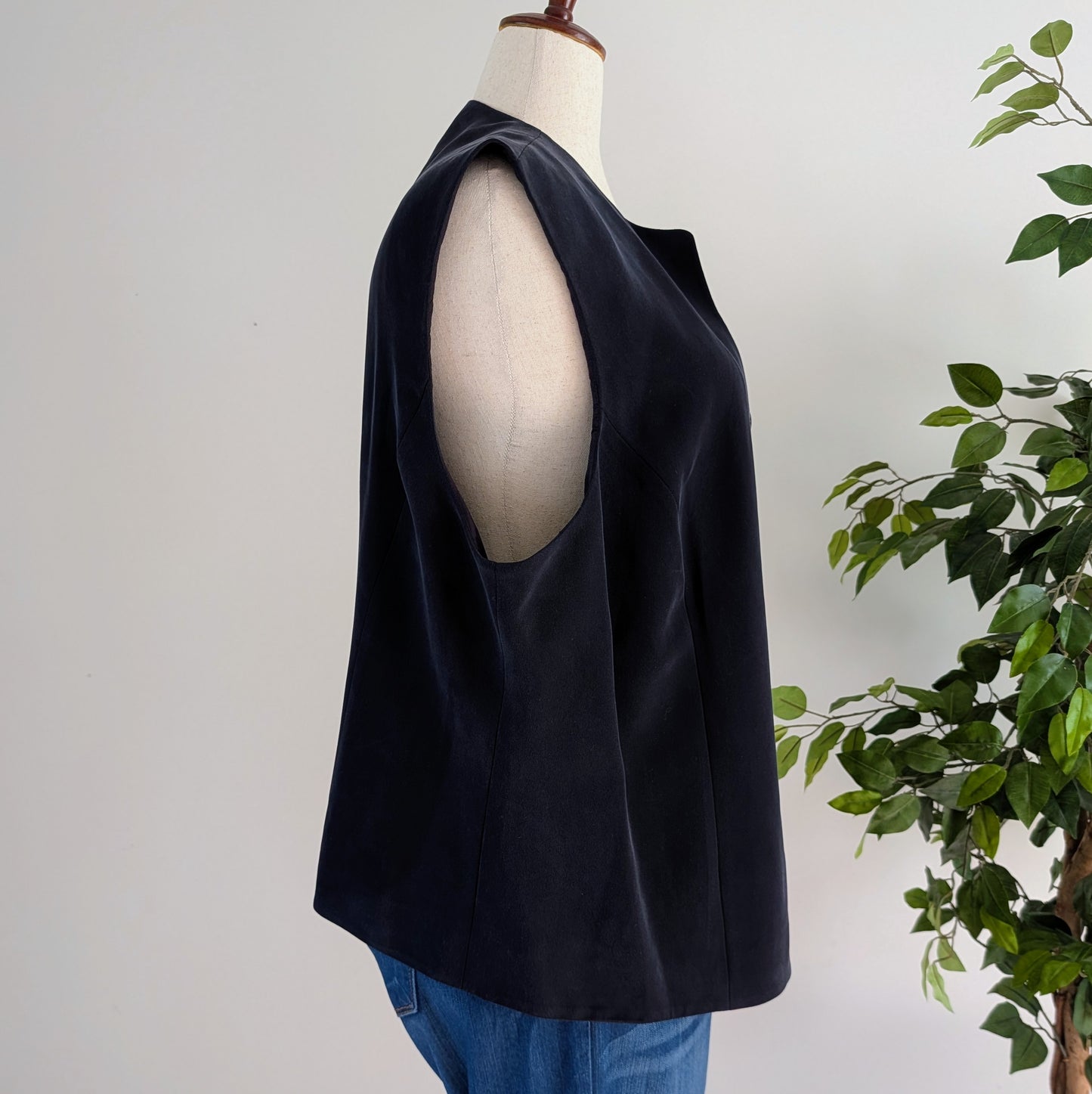 NWT 100% Silk Button Up Vest Top - 3X