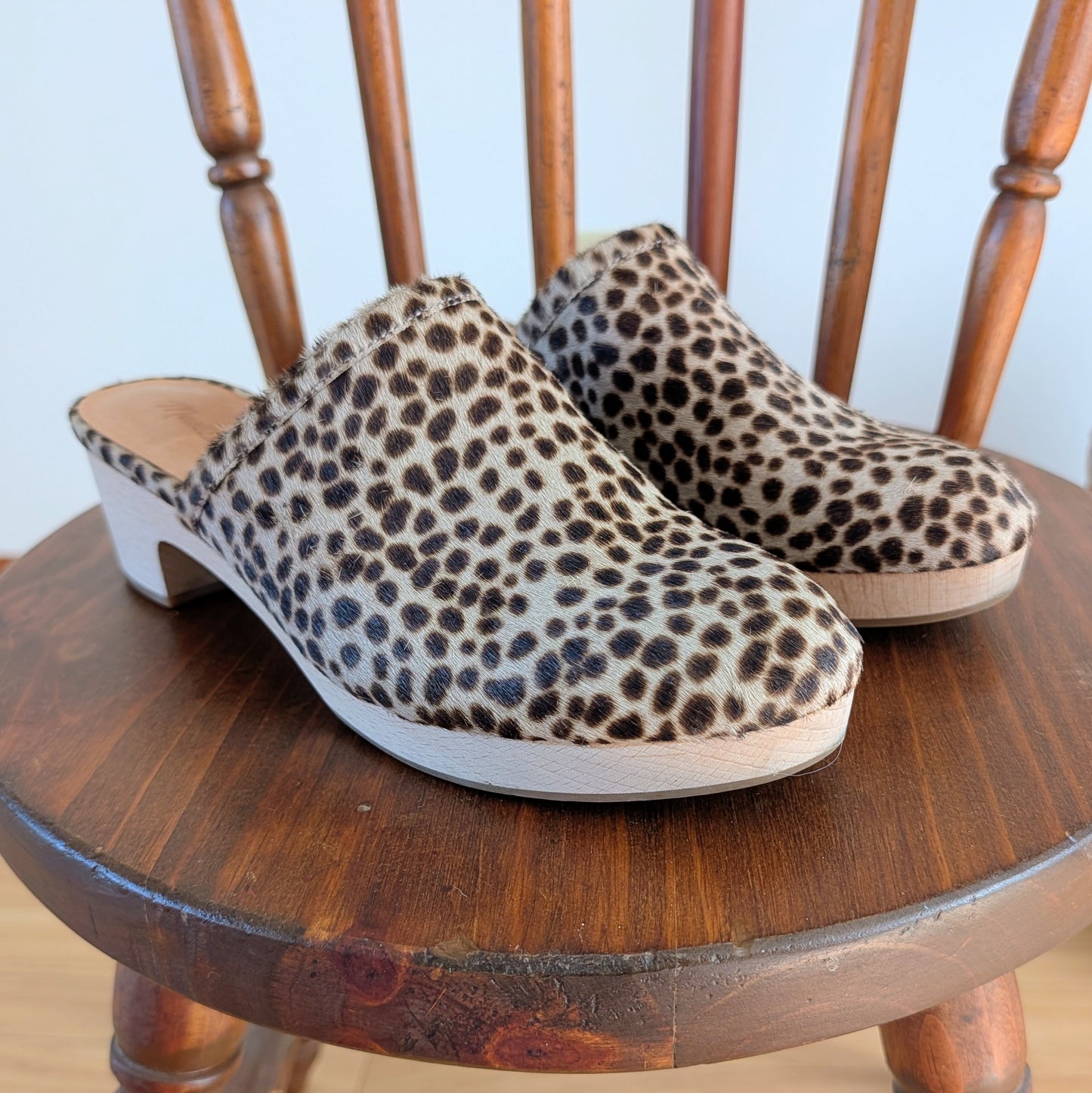 Madewell Calf Hair Leopard Clogs - 8.5