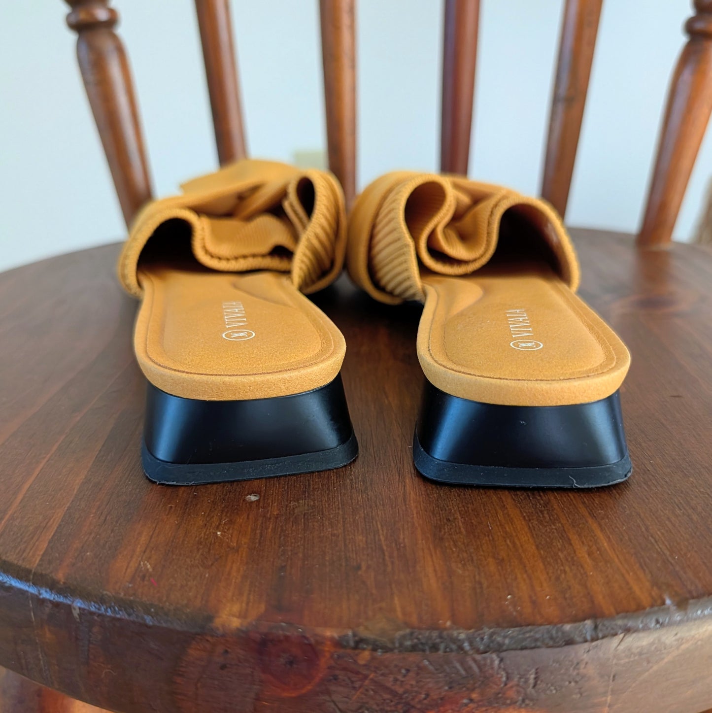 VIVAIA Pointed Toe Knot Comfortable Shoes - 39/8