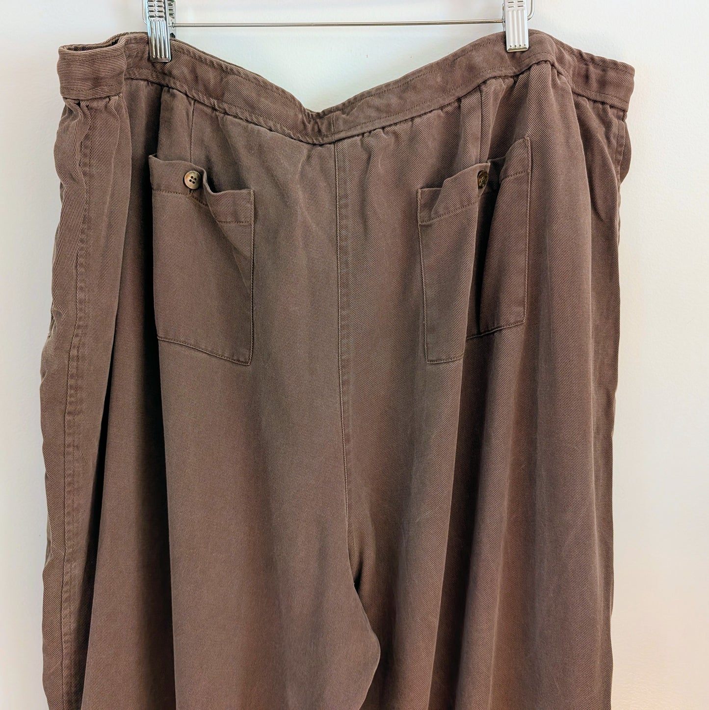 J Jill Tencel Brown Cargo Pants - 26W/4X