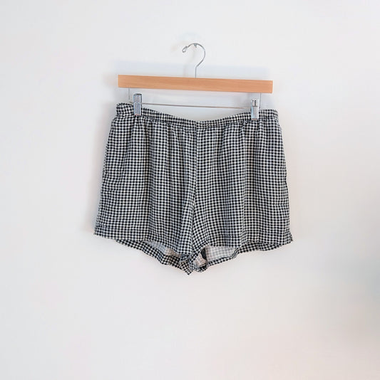 Gingham Plaid Linen Blend Shorts - M