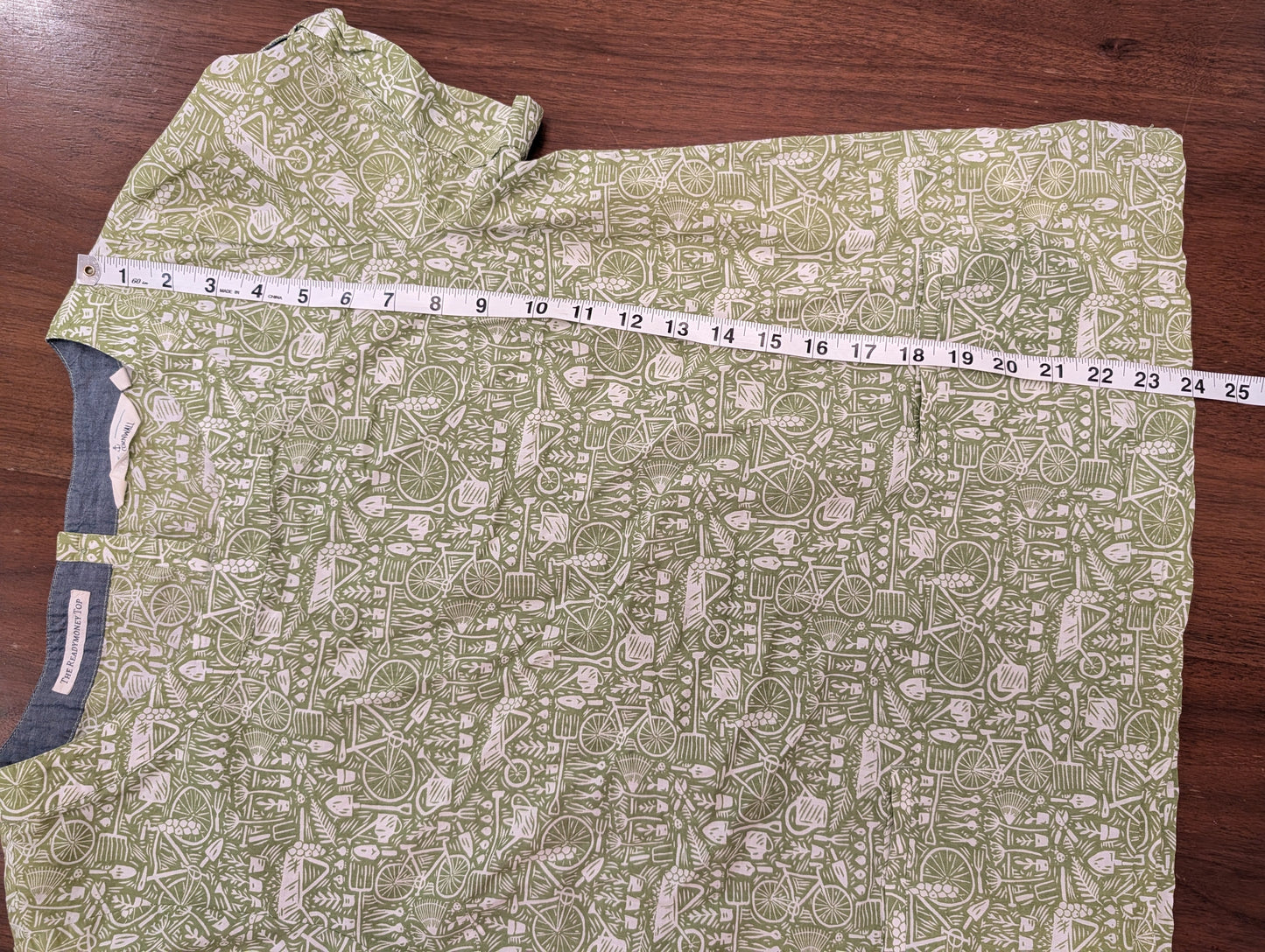 Novelty Printed Cotton Top Shirt - L