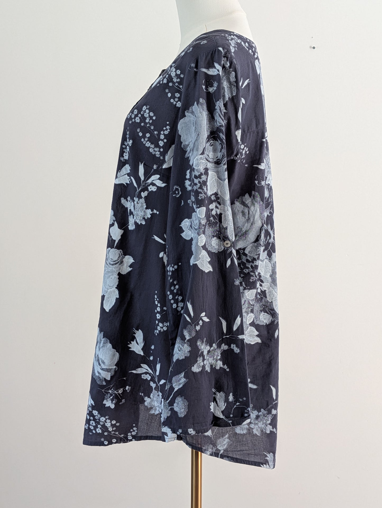 Soft Surroundings Cotton Floral Pintuck Tunic – M