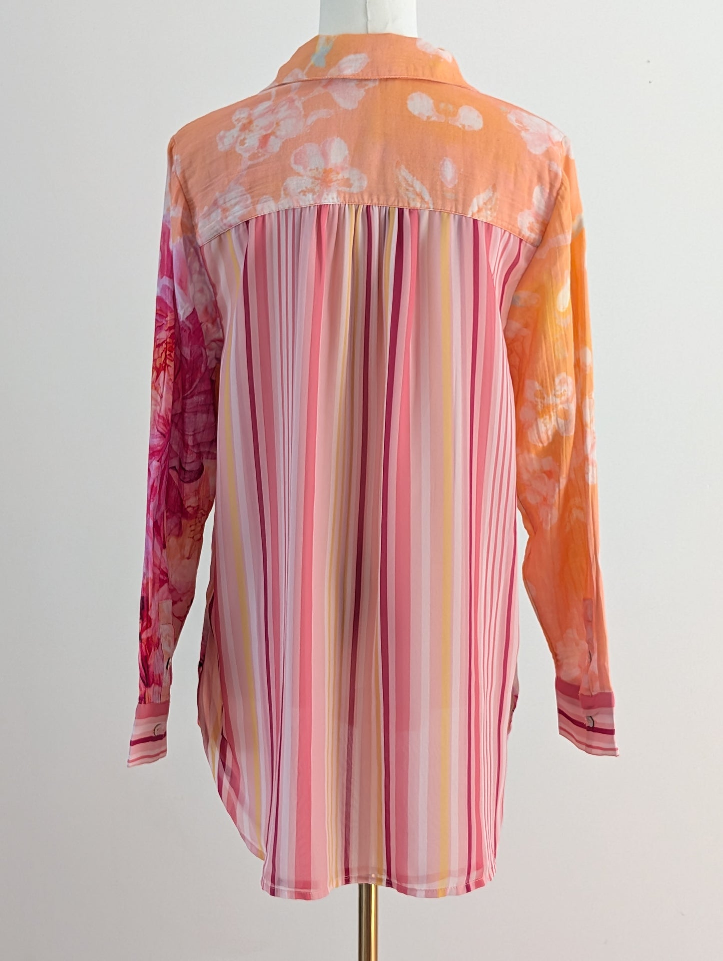Soft Surroundings Floral Cotton Button-Down Shirt – M