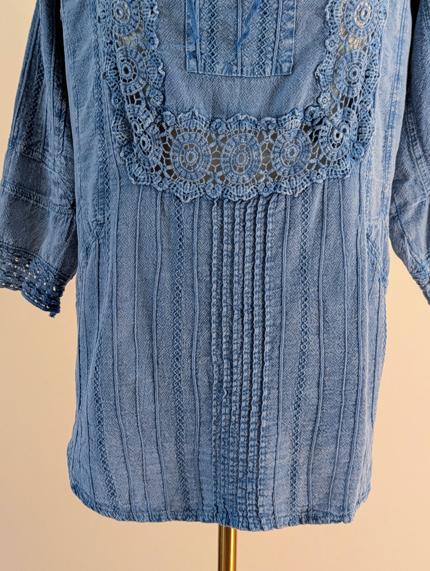 Karin Collection Cotton Crochet Embroidered Top – M