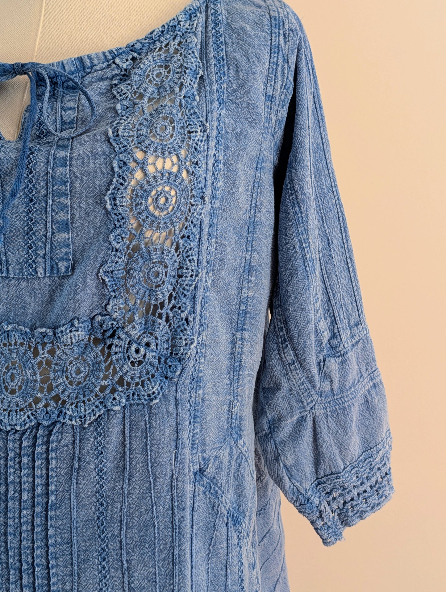 Karin Collection Cotton Crochet Embroidered Top – M
