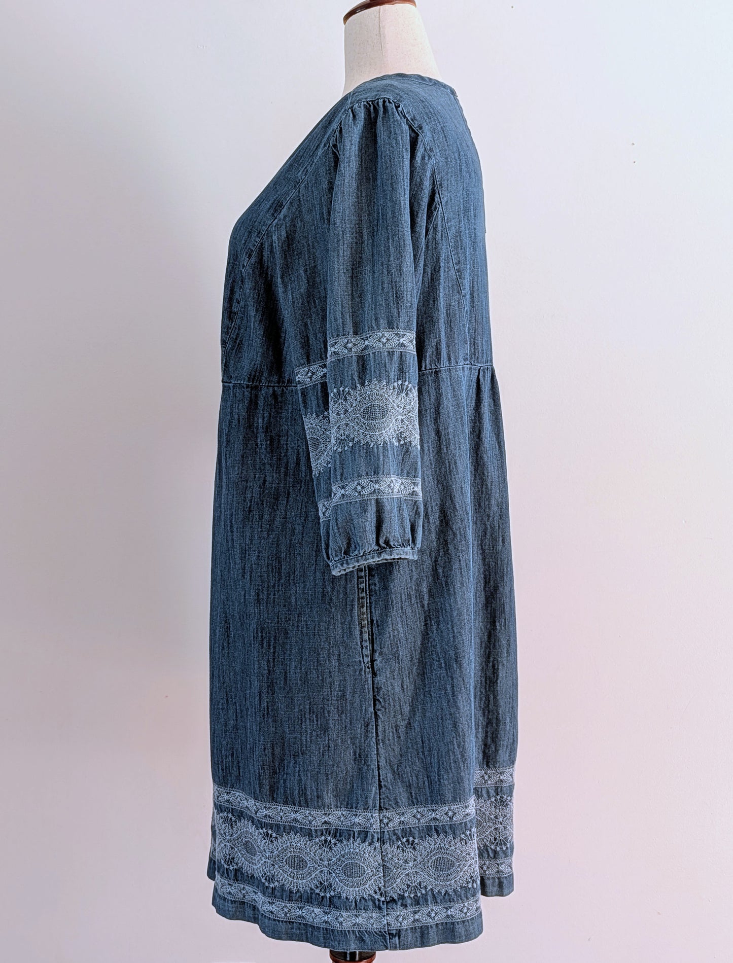 J.Jill Chambray Lace Embroidered Trim Dress - 1X