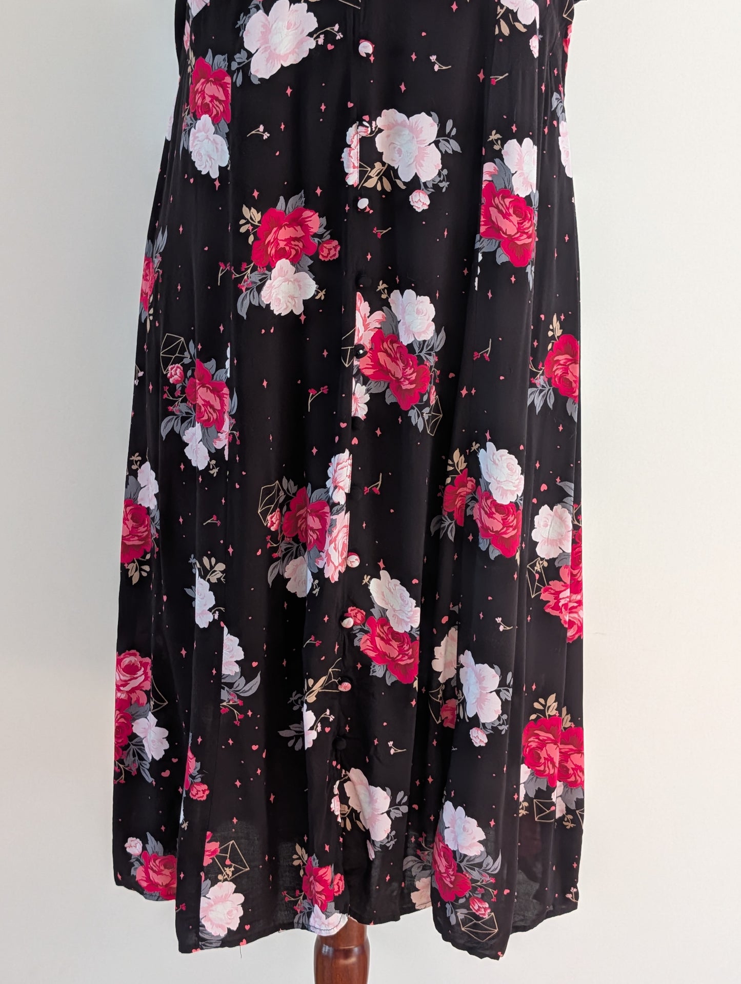 Torrid Black Rose Floral Dress – 2X