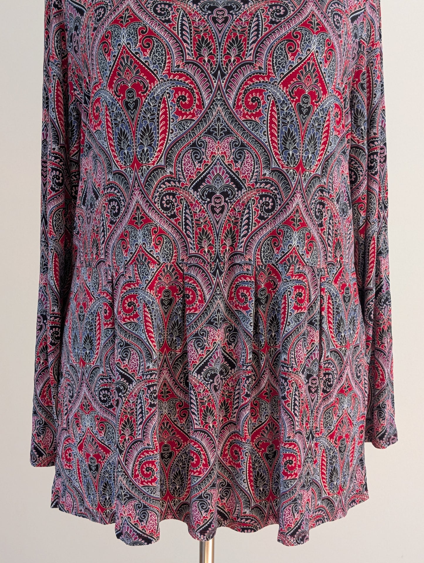 J.Jill Wearever Red Paisley Tunic Top – XL