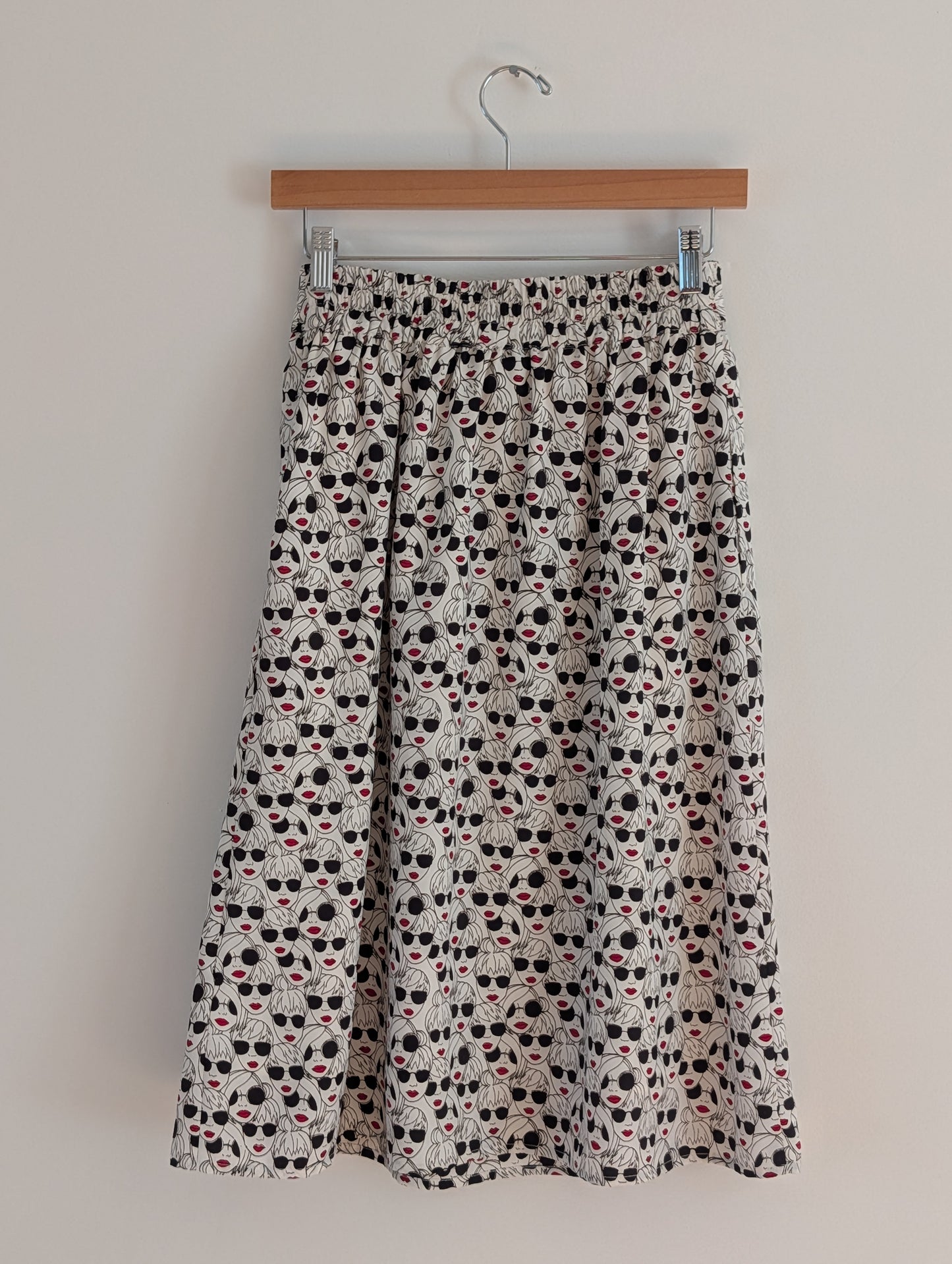 Anthropologie Porridge Getaway Face Print Skirt – S