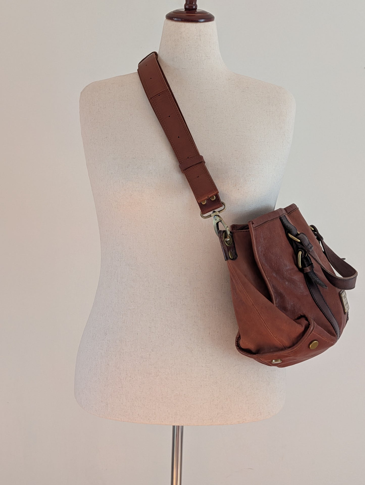 Fossil Long Live Vintage Brown Leather Convertible Satchel Bag