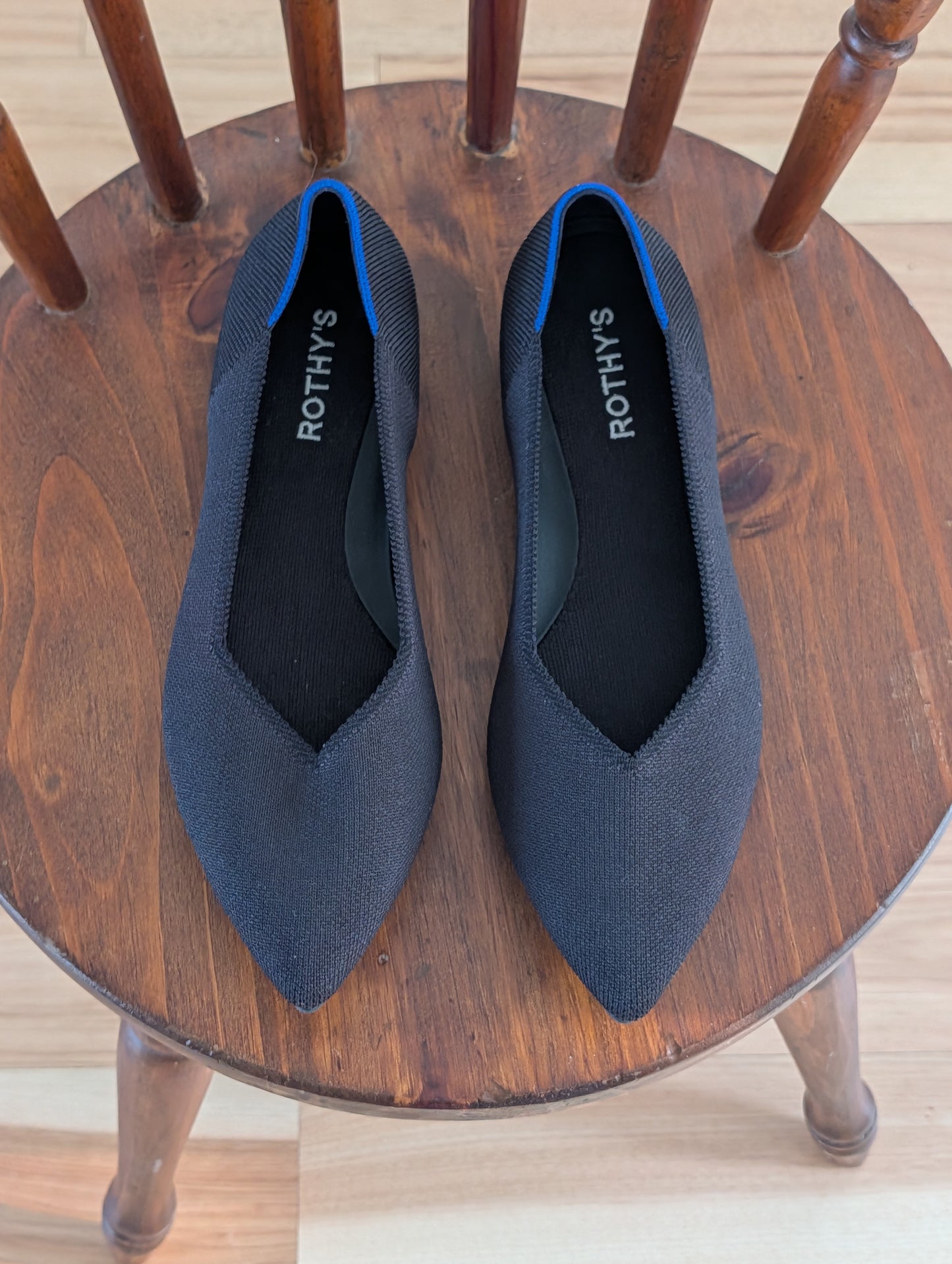 Rothy’s The Point Black Flats Blue Trim – 9.5