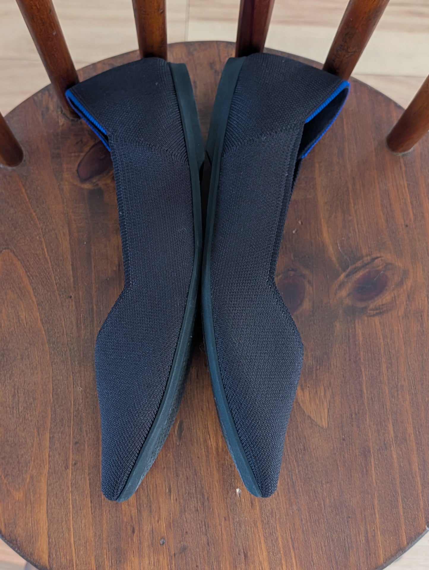 Rothy’s The Point Black Flats Blue Trim – 9.5