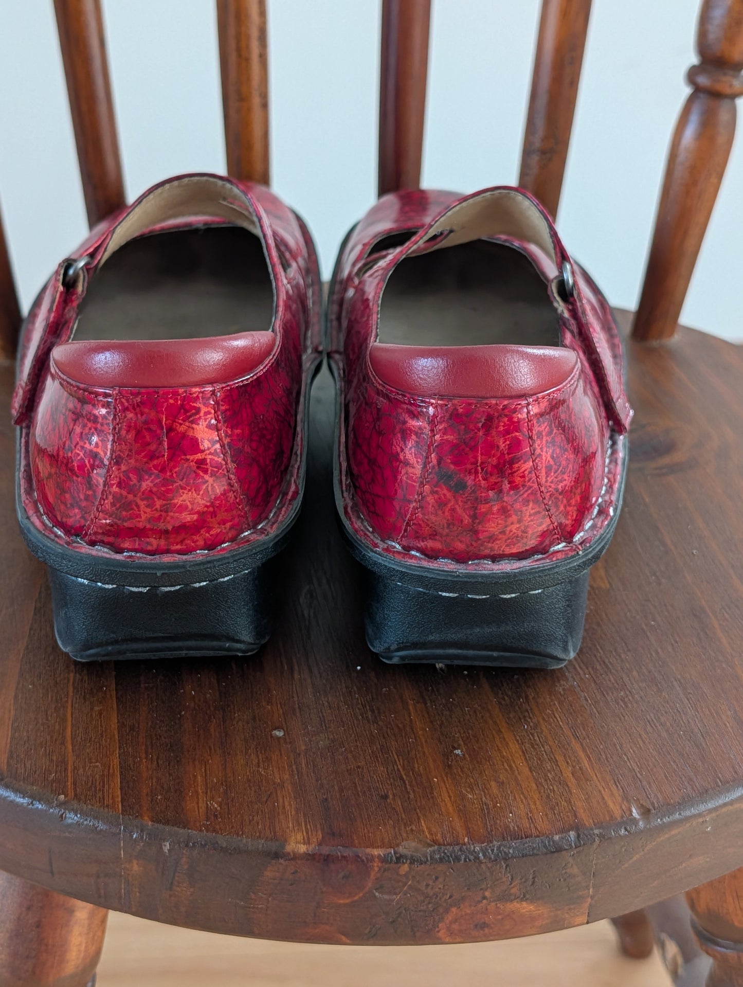 Alegria Day 366 Red Leather Mary Jane Shoes – 40
