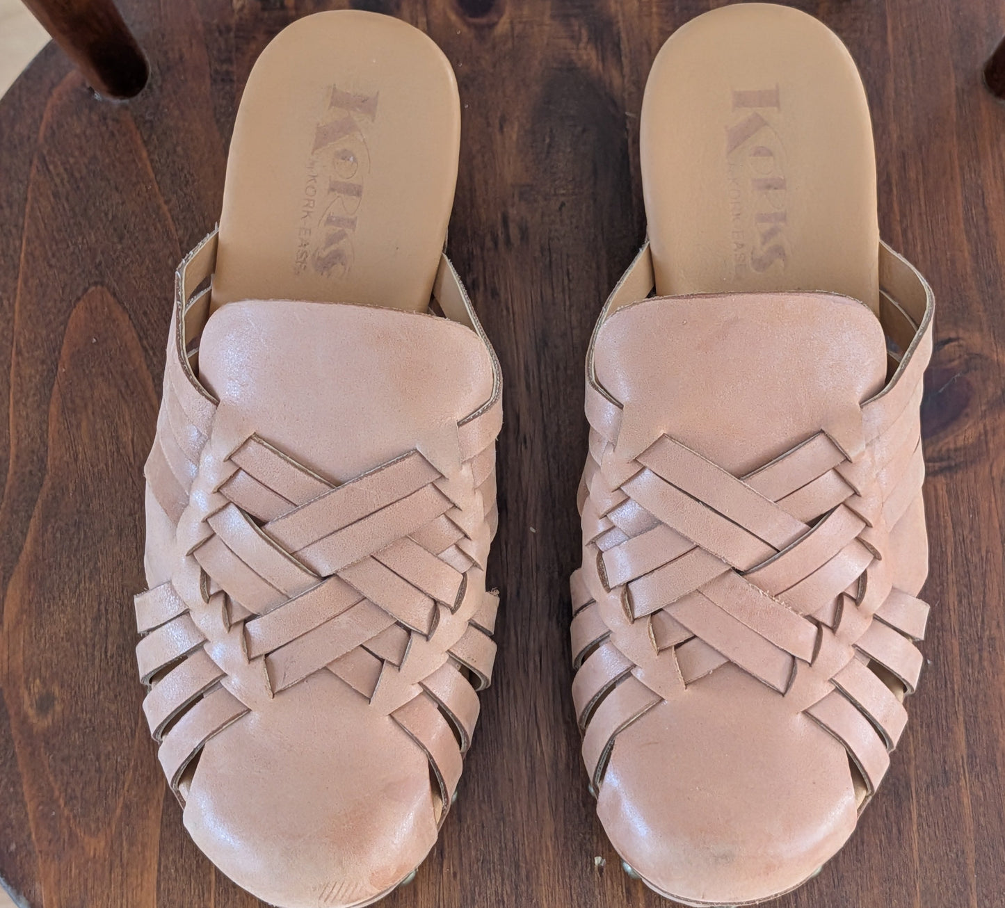 KORKS Matisse Woven Leather Wood Heel Clogs – 6
