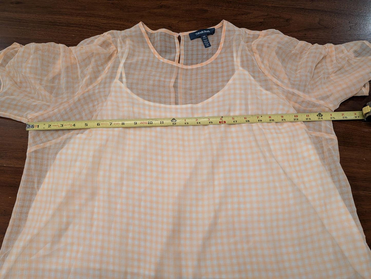 ModCloth Peach Gingham Ruched Sleeve Top – 1X