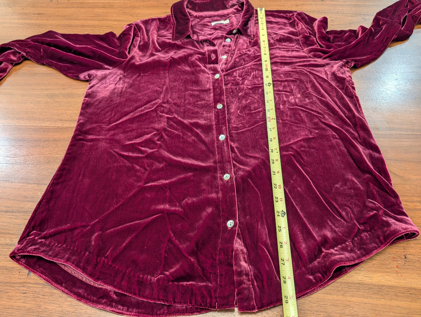 Faherty Genevieve Burgundy Silk Velvet Shirt – XL