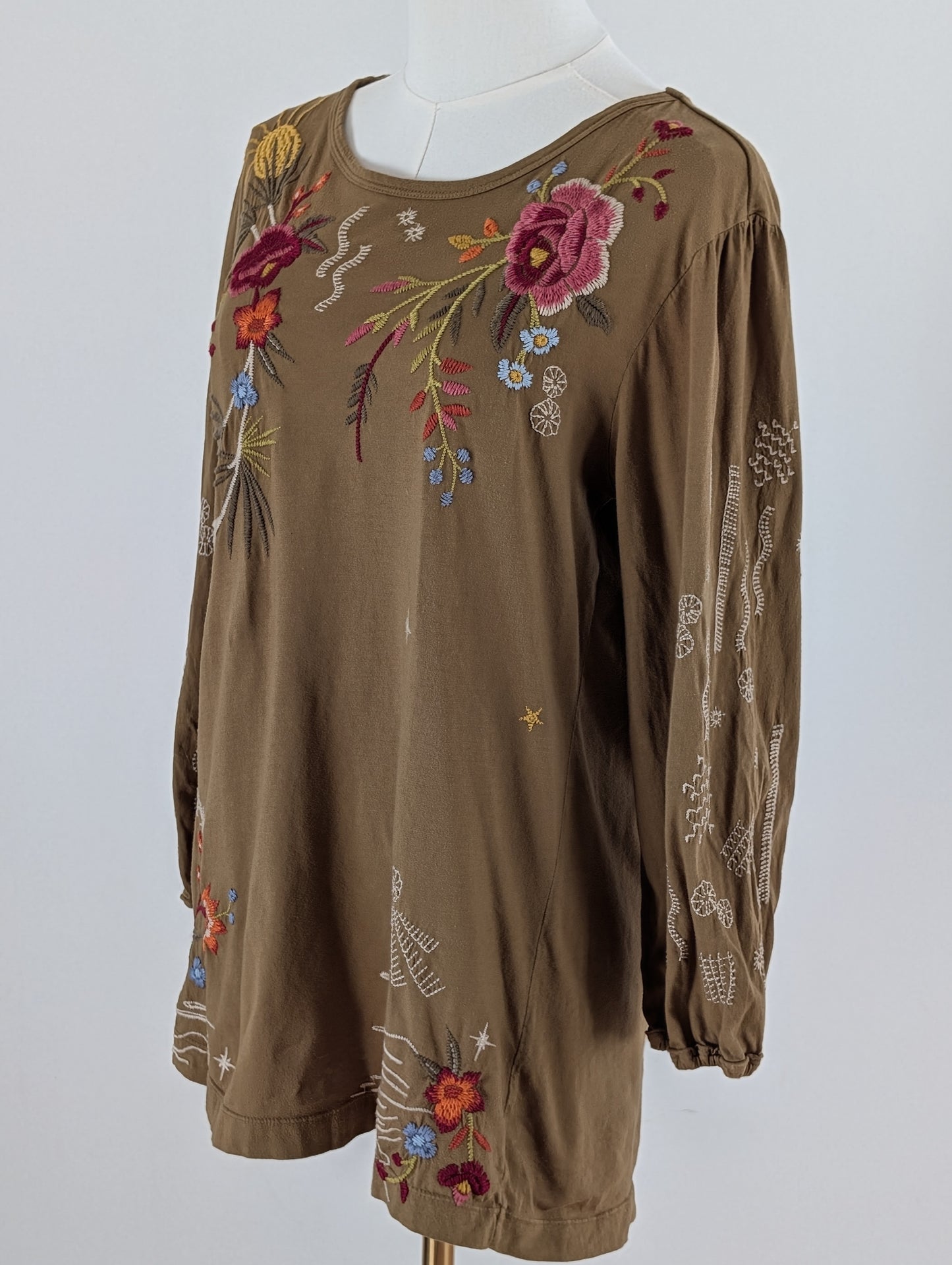 Johnny Was Floral Embroidered Whimsical Cotton Top -S