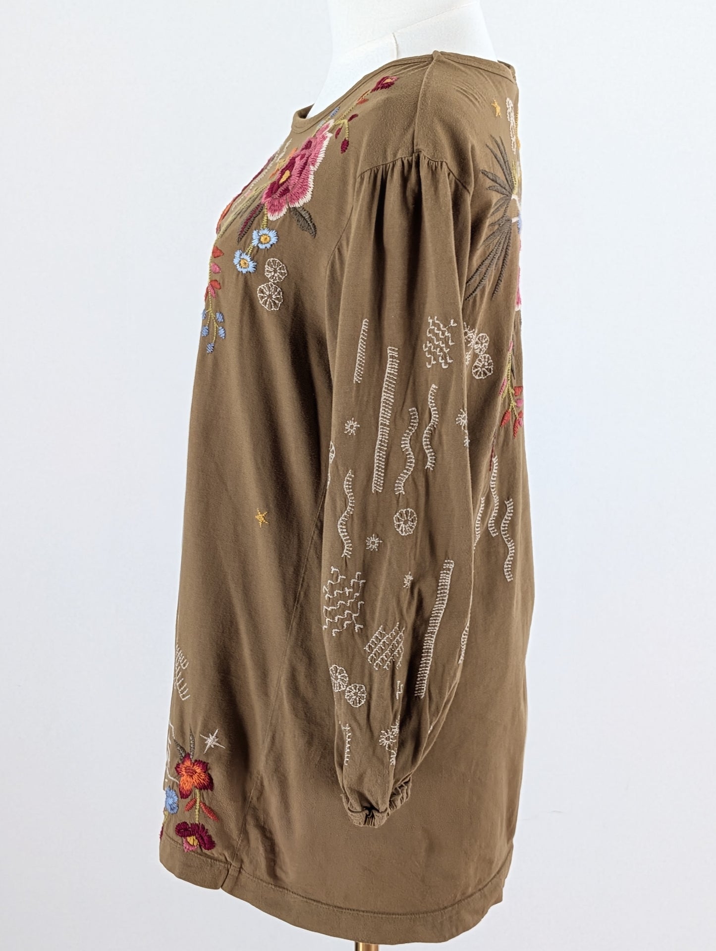 Johnny Was Floral Embroidered Whimsical Cotton Top -S