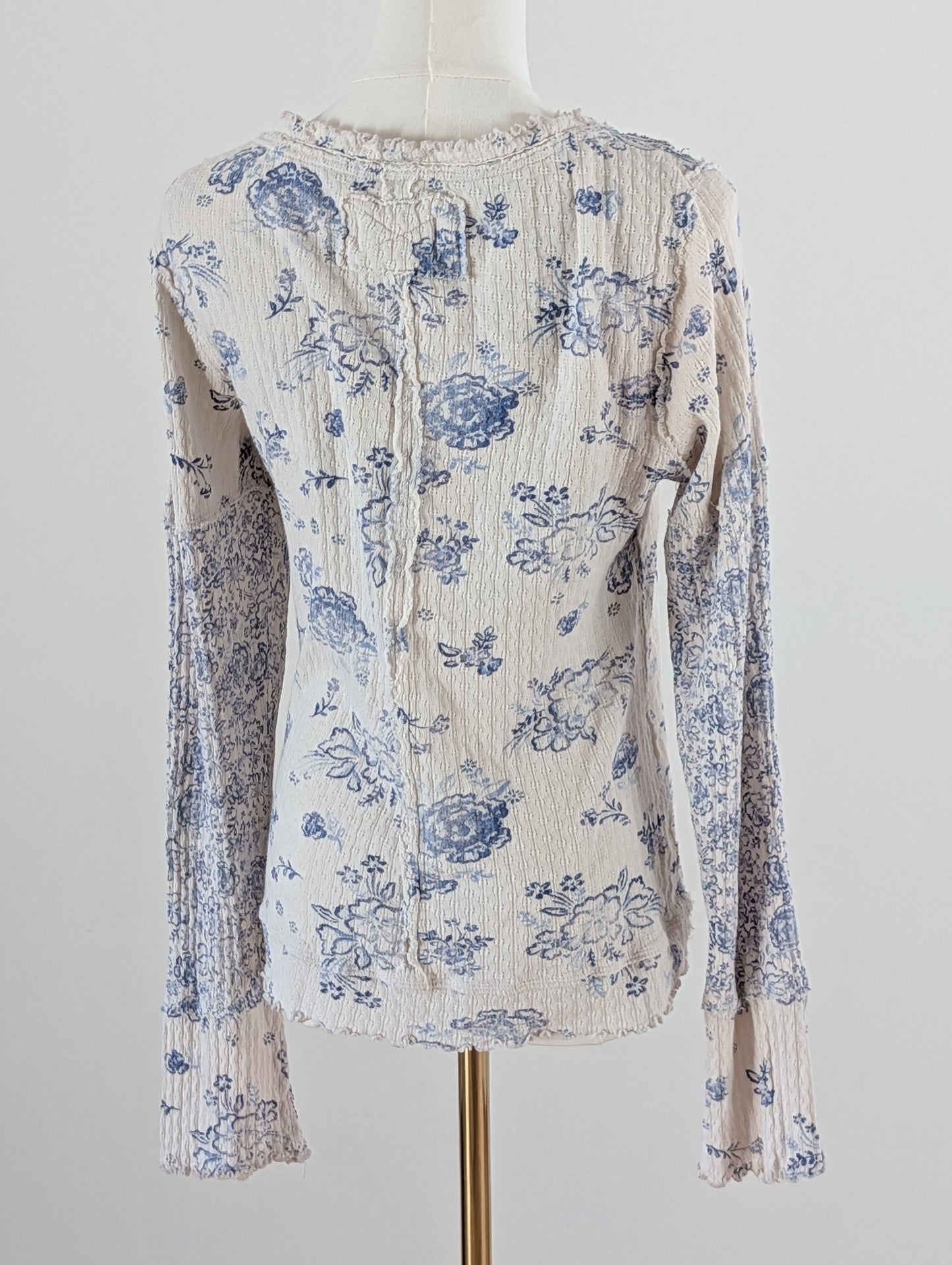 Free People Floral Knit Long Sleeve Top - L