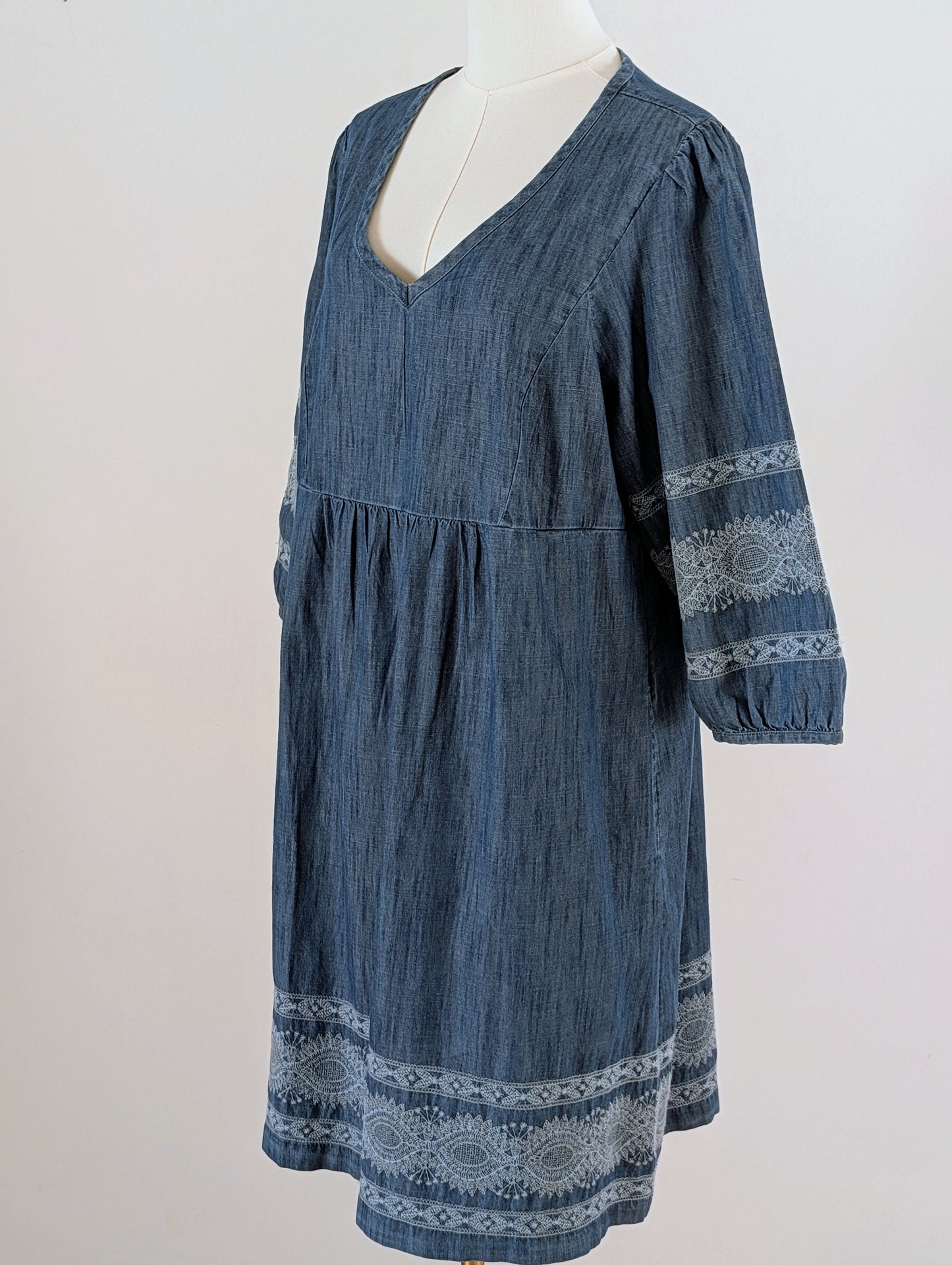 J.Jill Cotton Chambray Long Sleeve Lace Dress - M