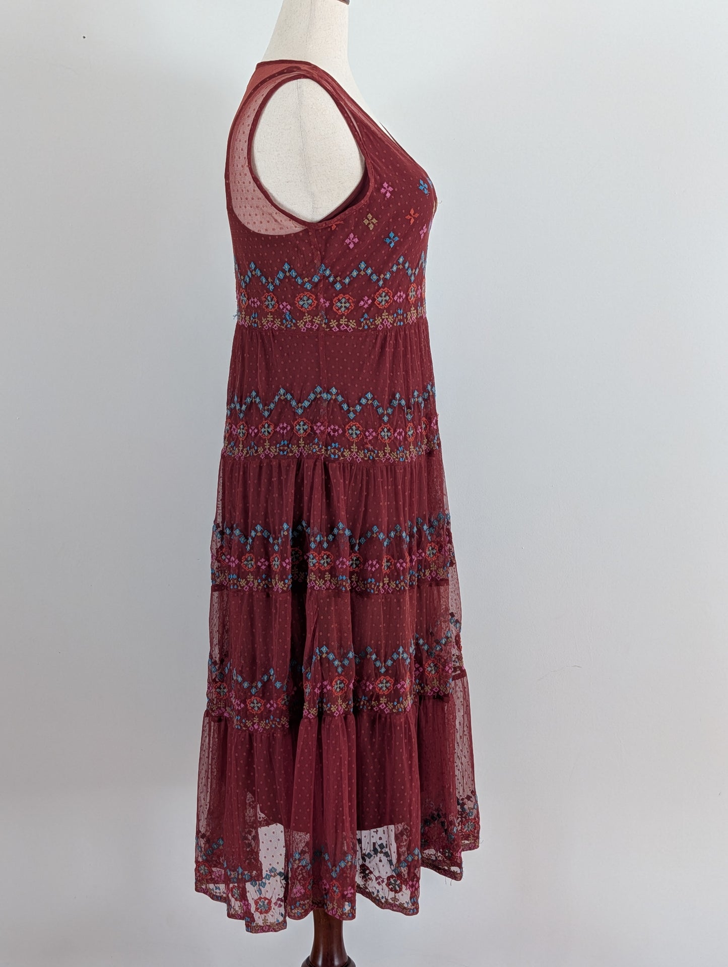Sundance Embroidered Boho Tiered Dress - L