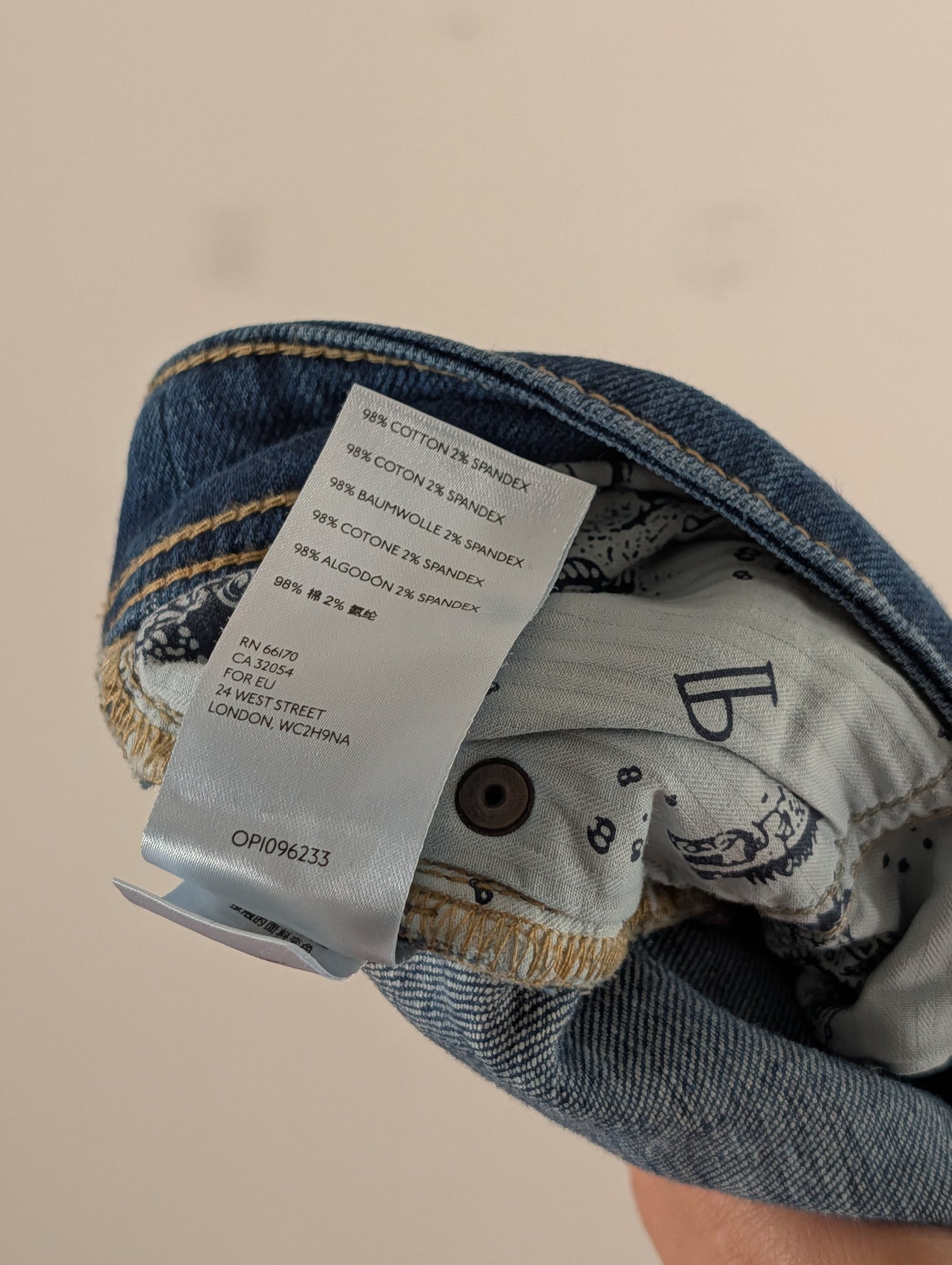 Anthropologie Pilcro Slim Boyfriend Distressed Jeans - 22W