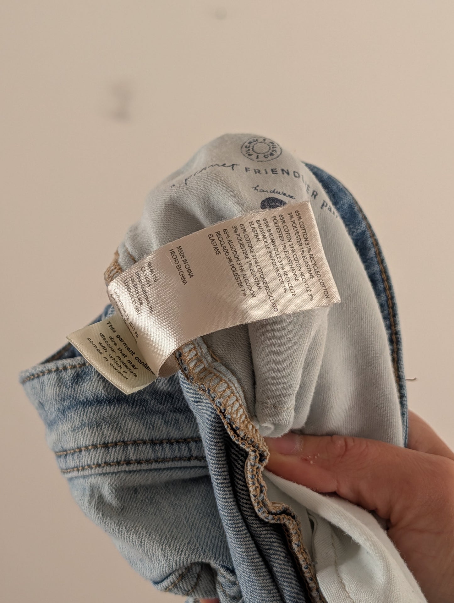 Anthropologie Pilcro Distressed Light Wash Jeans - 20W