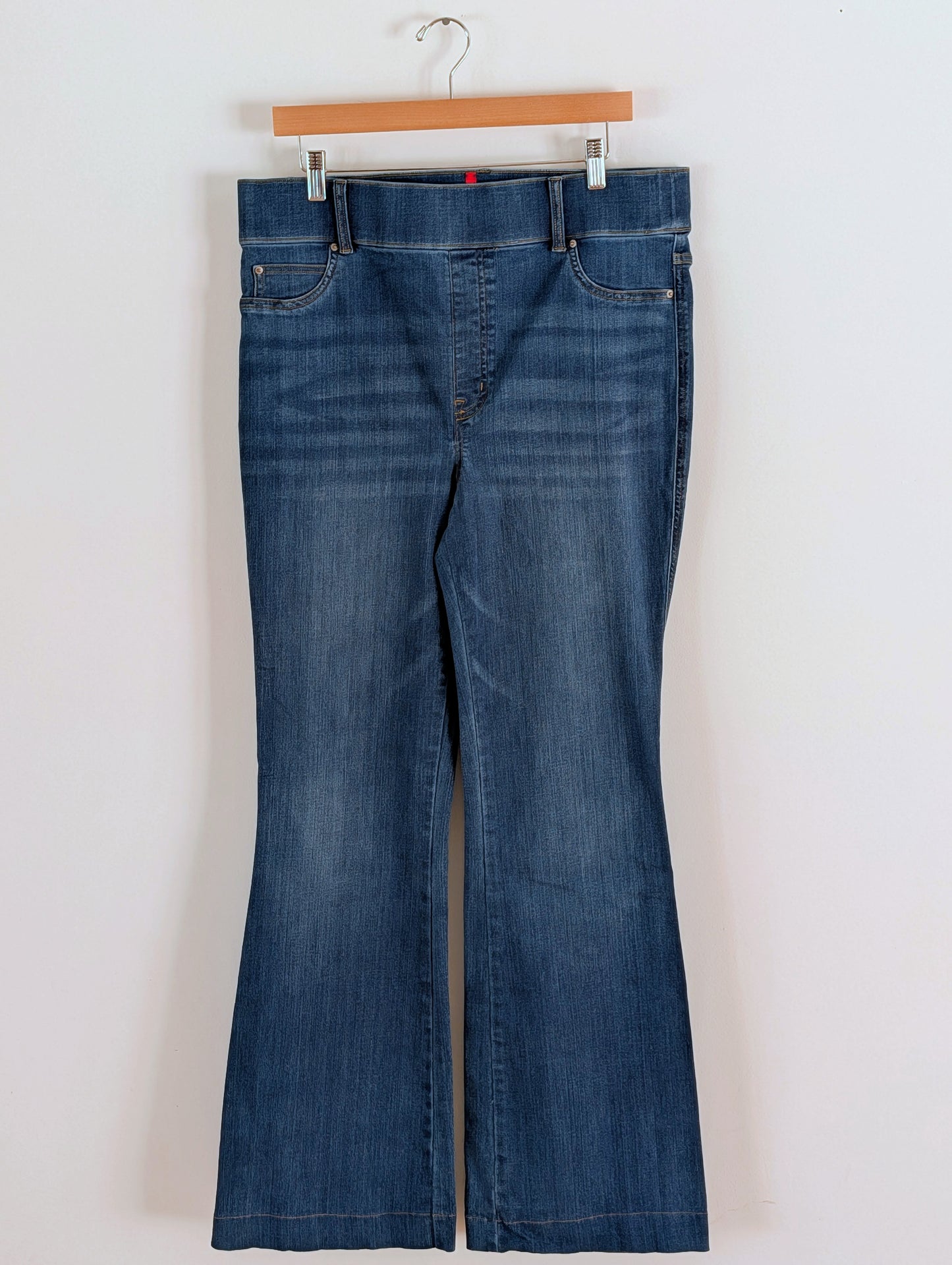 SPANX Denim Pull-On Elastic Waist Bootcut Jeans - 1X