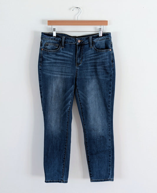 Judy Blue Relaxed Fit Straight Leg Jeans - 32
