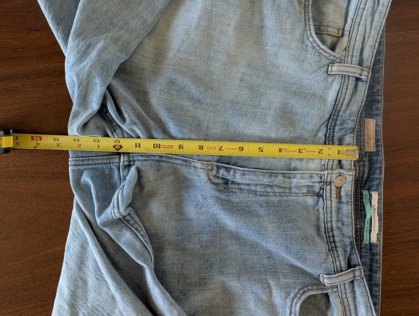 Anthropologie Pilcro Distressed Light Wash Jeans - 20W