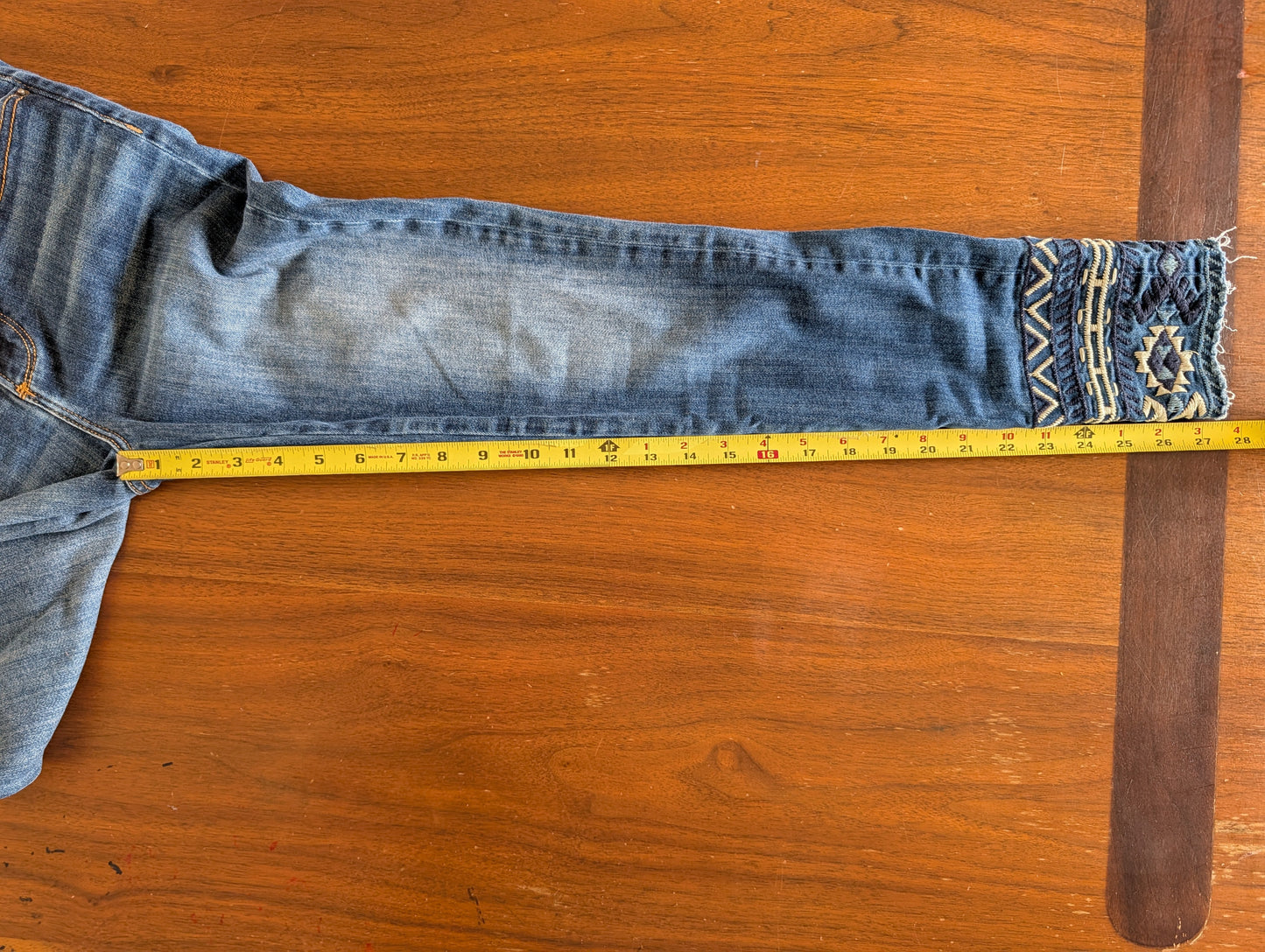 Driftwood Jackie High Rise Embroidered Cuff Jeans - 25