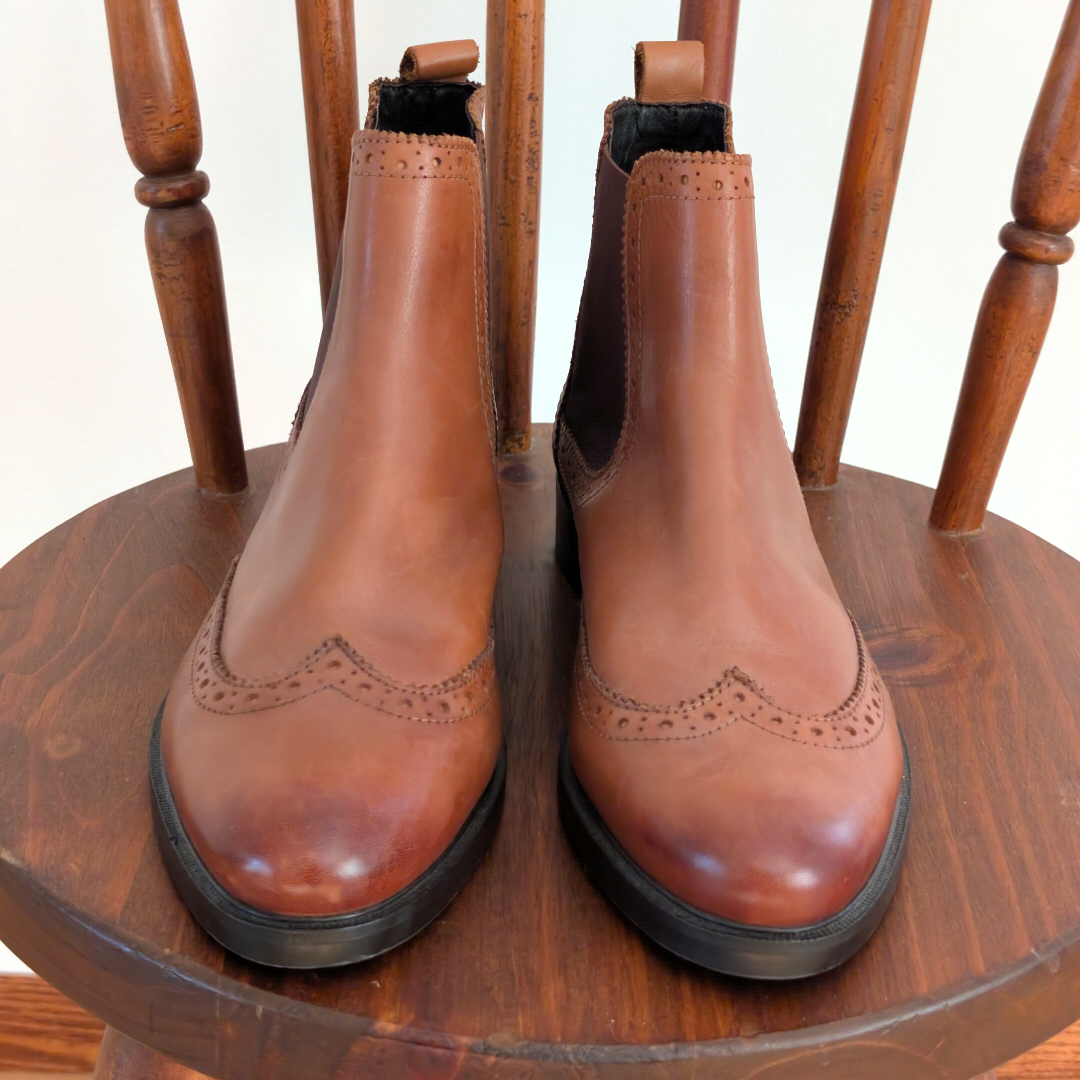 Thursday Dune LONDON Quest Brogue Leather Chelsea Ankle Boots - 9