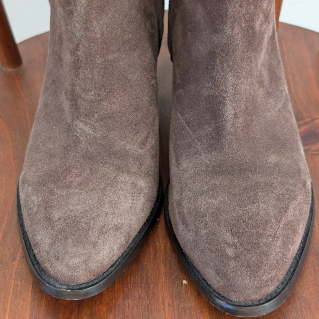 Banana Republic Booties Western Suede Olive - 9