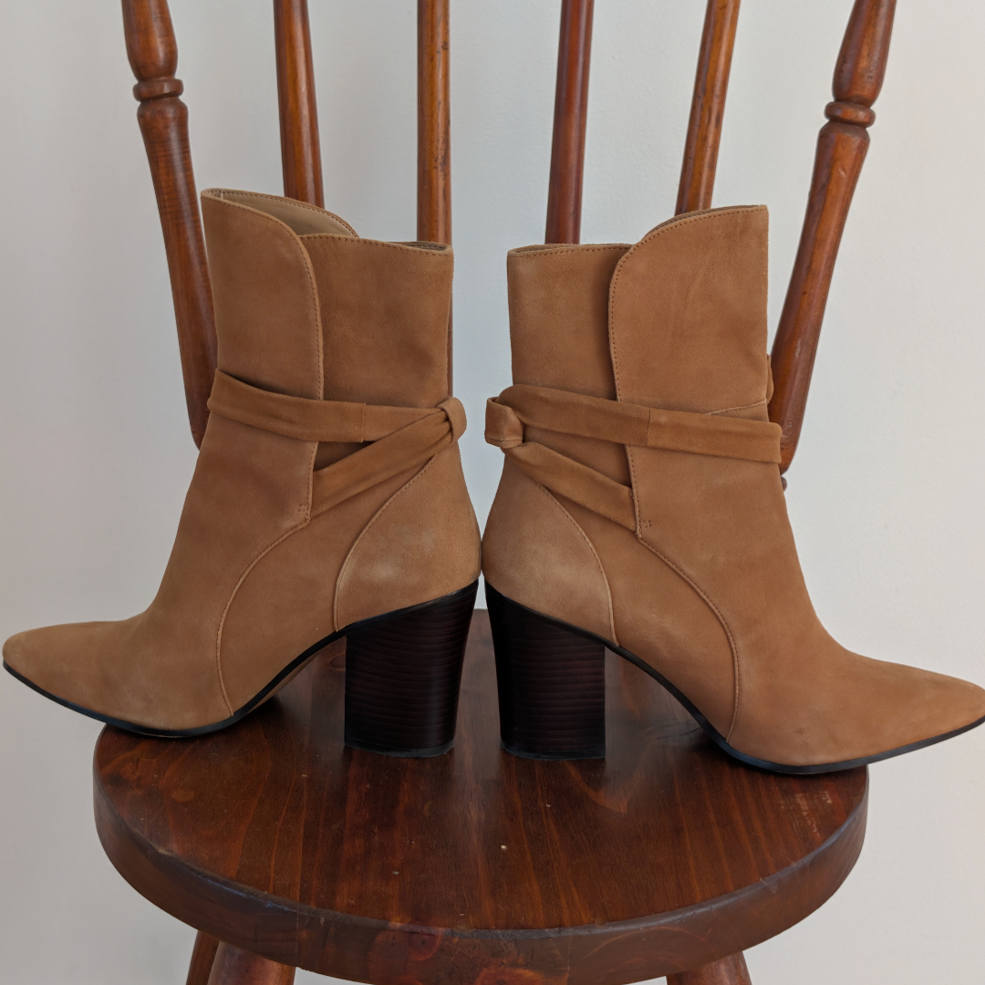 Banana Republic Canton Suede Tie Bow Block Heel Booties - 9